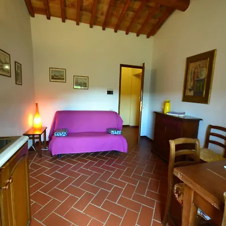 別荘 Tuscan Haven With Pool サン・カシャーノ・イン・ヴァル・ディ・ペーザ